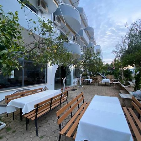 B&B Ksamil Exterior photo