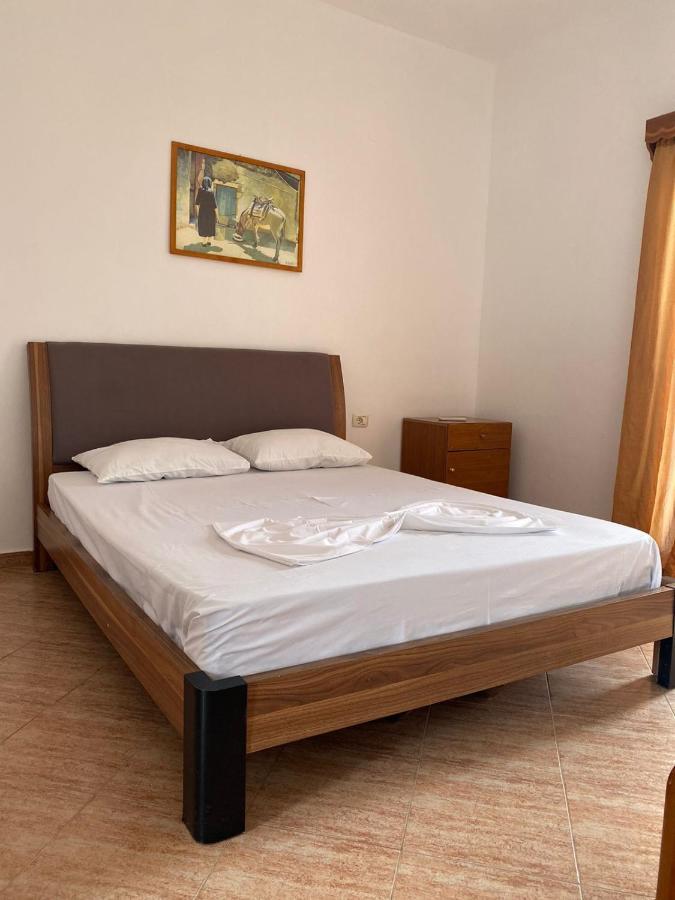B&B Ksamil Exterior photo