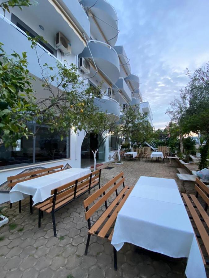 B&B Ksamil Exterior photo